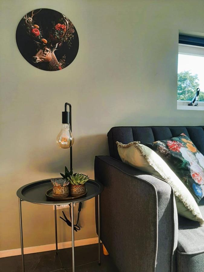 Grutsk Op 12 Bed and Breakfast Drachten Buitenkant foto